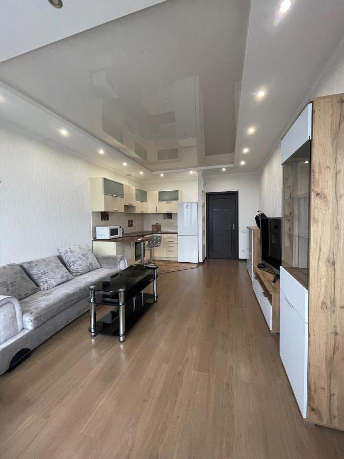 View Apartments, 22 Floor With 2 Rooms 키예프 외부 사진